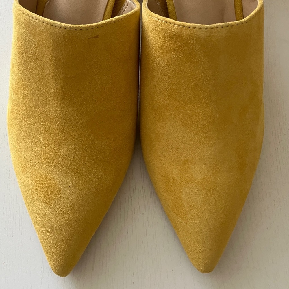 Franco Sarto Rianan Yellow Suede Mules (Size 8) NWT - Picture 4 of 16
